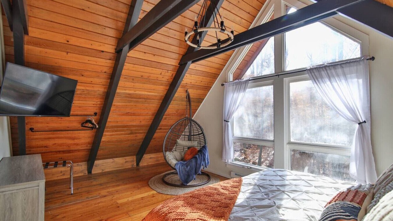 Photo of Bedroom in Tobyhanna