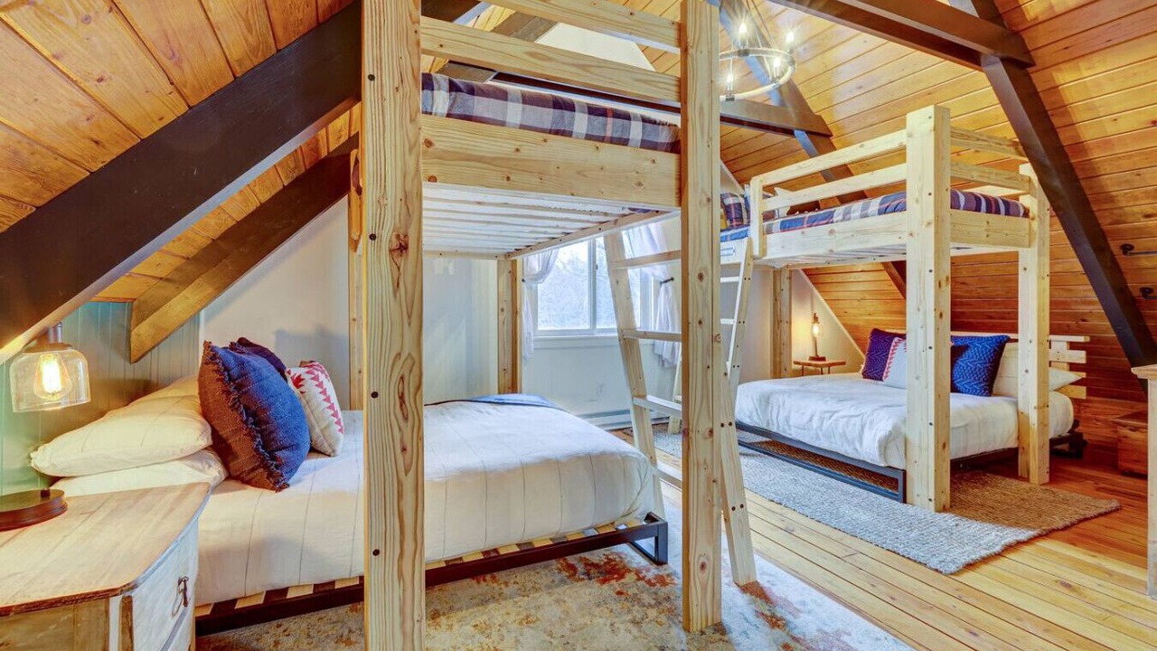 Photo of Bedroom in Tobyhanna