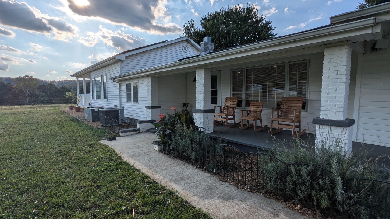 Photo of Patio Balcony in Johnson City