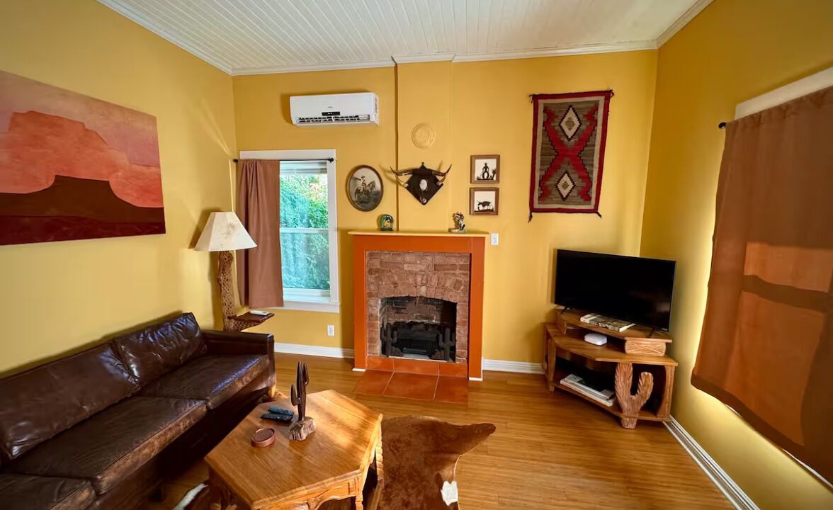 Photo of Livingroom in Brewery Gulch