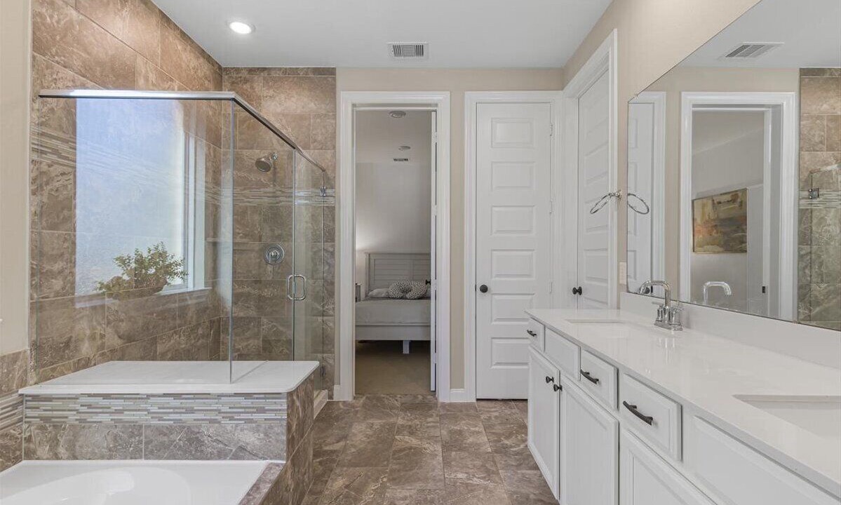 Photo of Bathroom in Pecan Grove