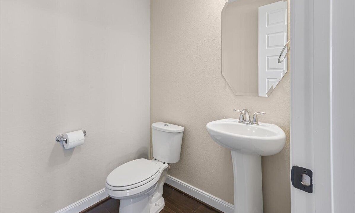 Photo of Bathroom in Pecan Grove
