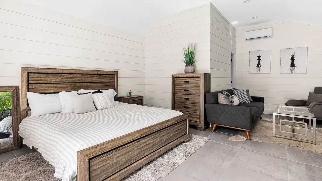 Photo of Bedroom in Clearwater Beach