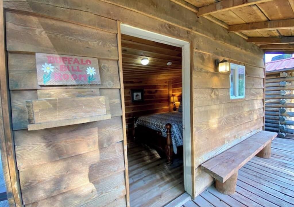 Photo of Others in Heise