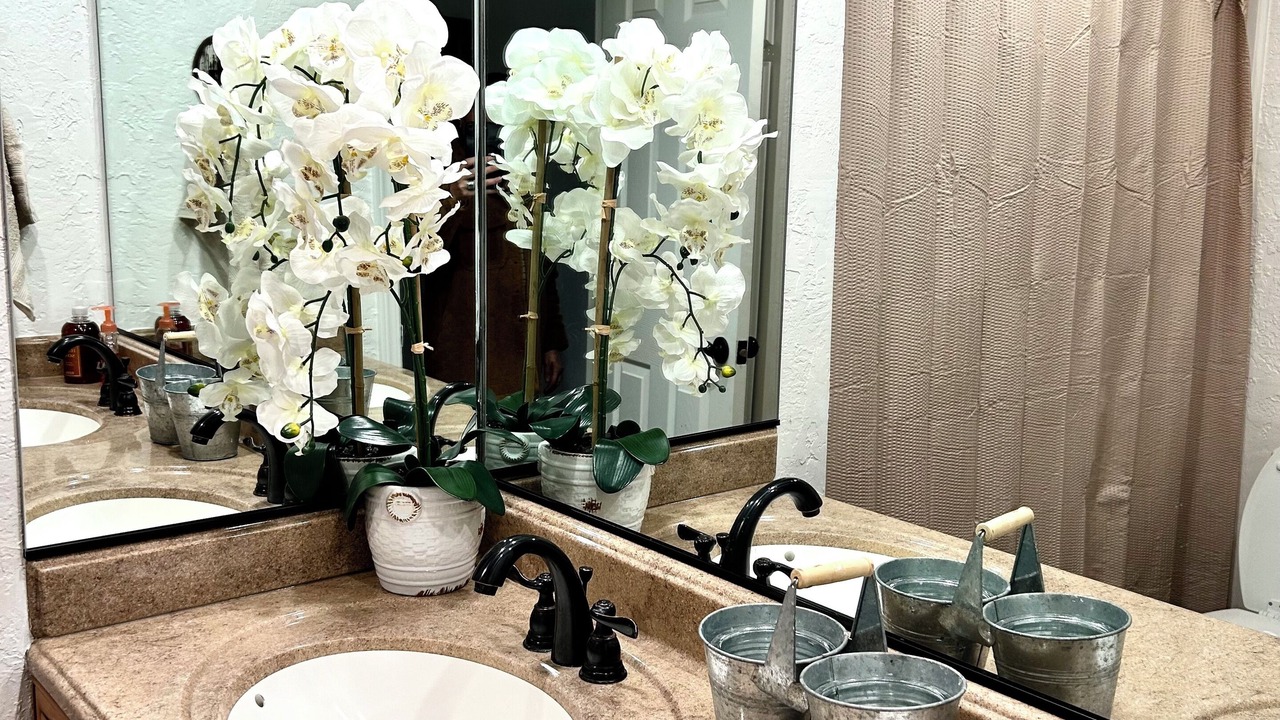 Photo of Bathroom in Jamestown