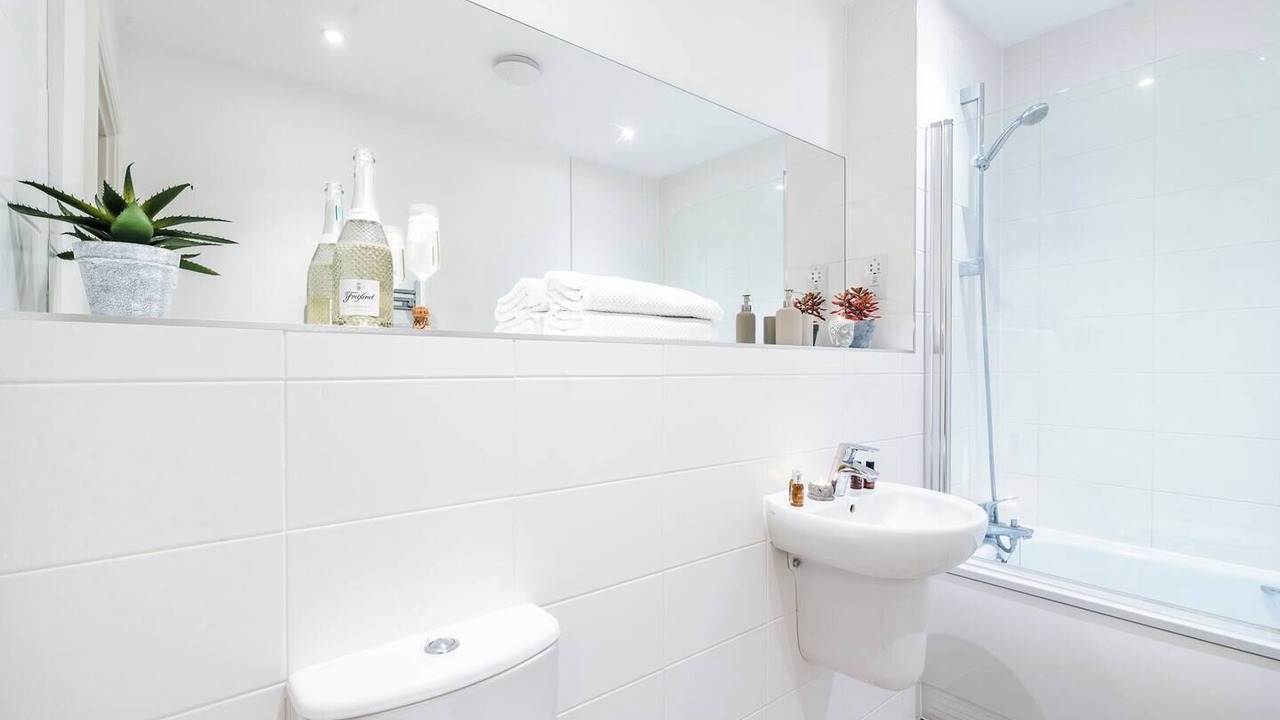 Photo of Others in London Borough of Hounslow