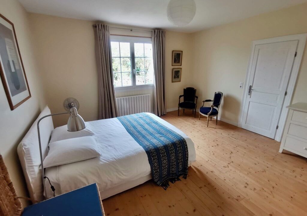 Photo of Bedroom in Sauveterre-Saint-Denis