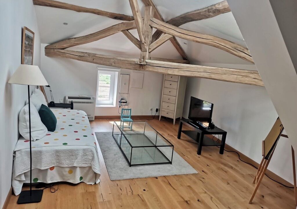 Photo of Bedroom in Sauveterre-Saint-Denis