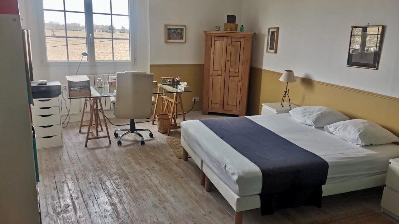 Photo of Bedroom in Sauveterre-Saint-Denis