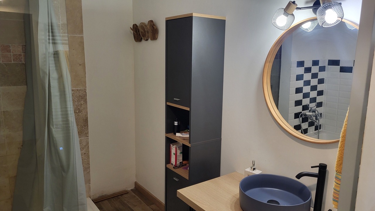 Photo of Bathroom in Saint-Acheul