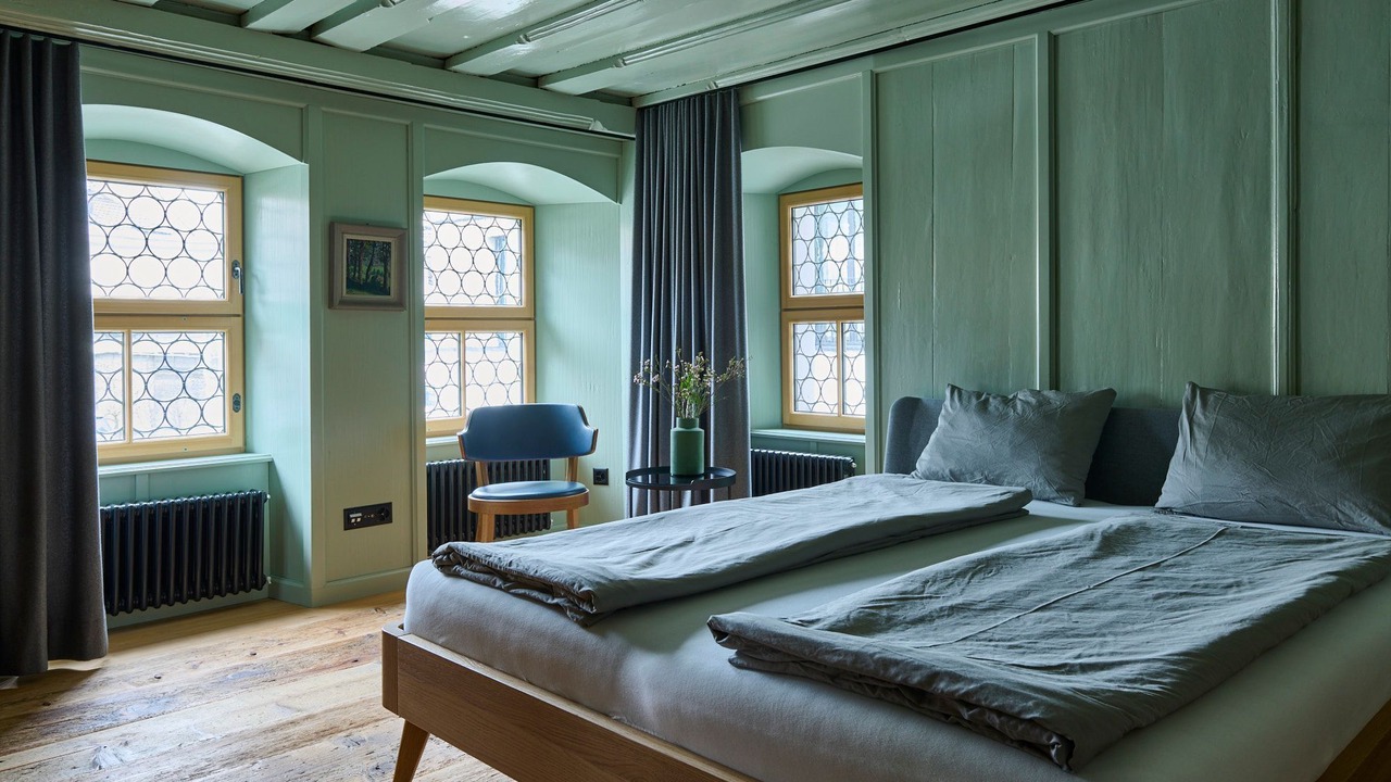 Photo of Bedroom in Naefels