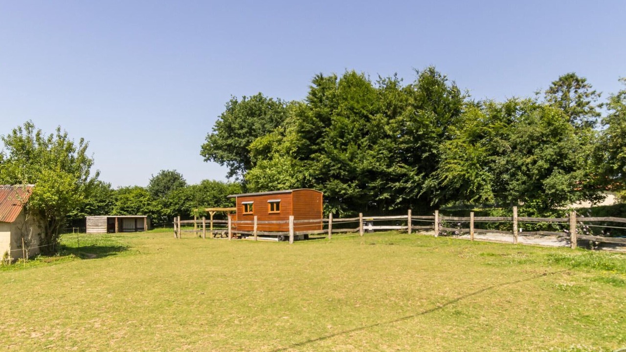 Photo of Outdoor in La Chapelle-Cecelin