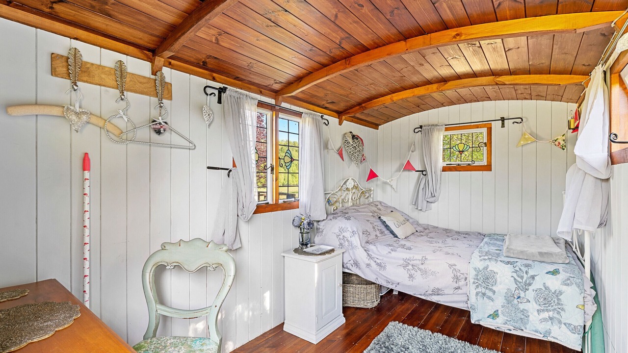 Photo of Bedroom in Romsey