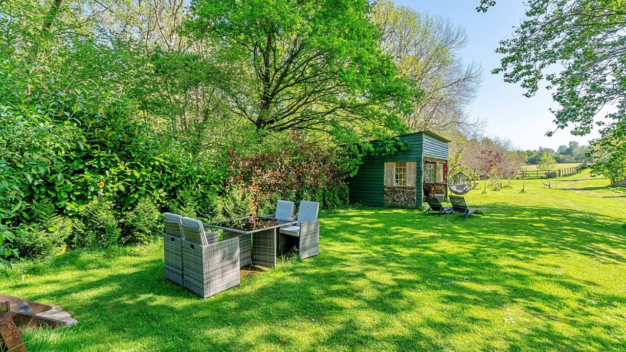 Photo of Outdoor in Romsey