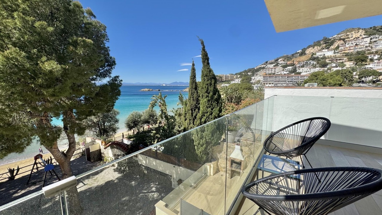 Photo of Patio Balcony in Almadraba-Canyelles