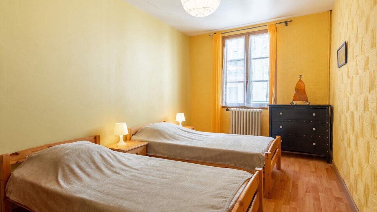 Photo of Others in Gornies