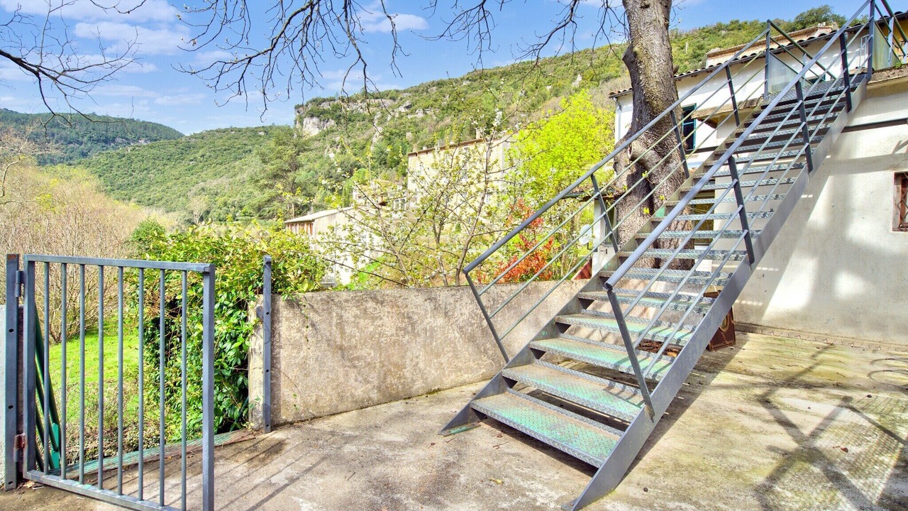 Photo of Others in Gornies