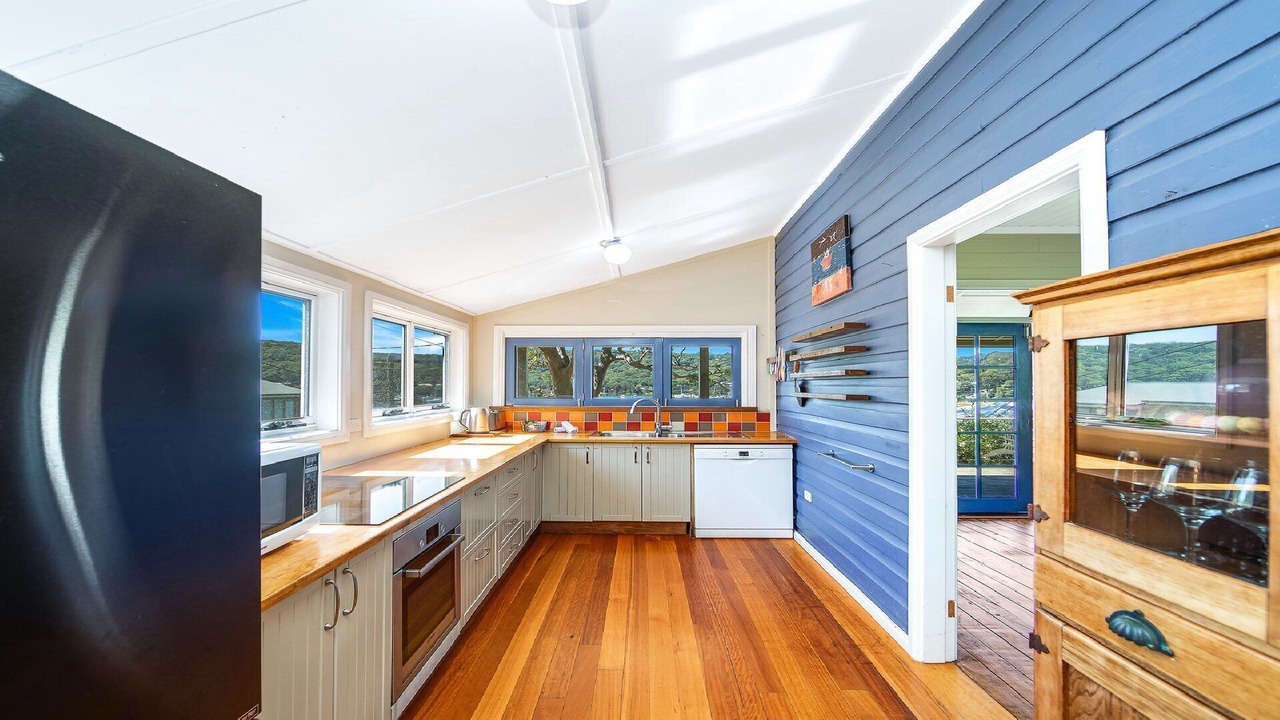 Photo of Kitchen in Pretty Beach Central Coast