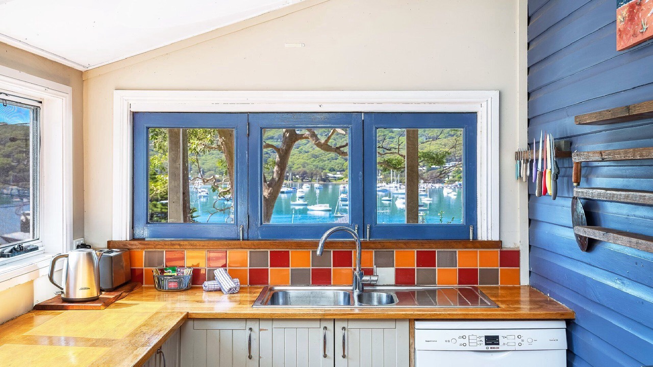 Photo of Kitchen in Pretty Beach Central Coast