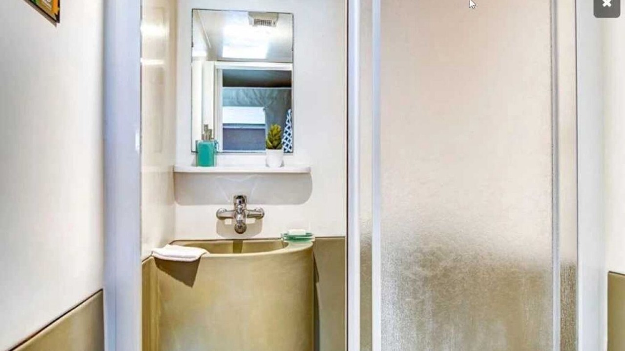 Photo of Bathroom in Montolieu