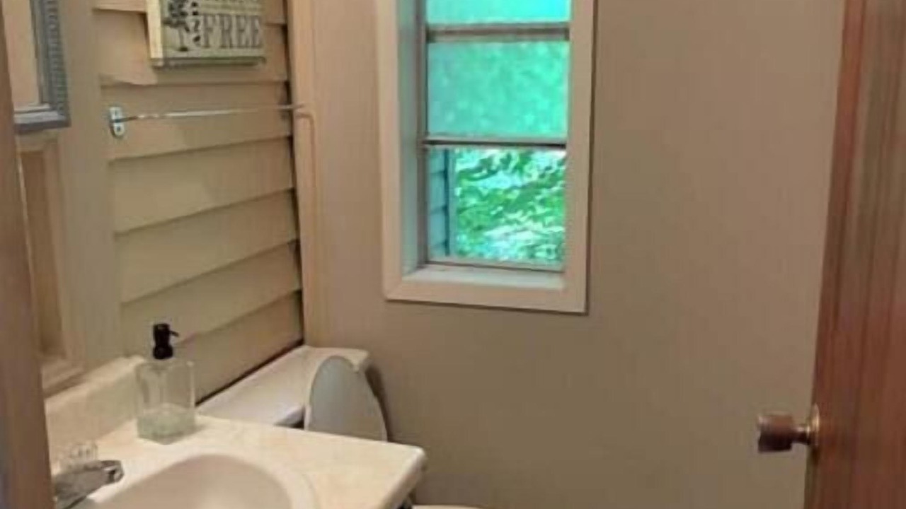 Photo of Bathroom in Frontenac