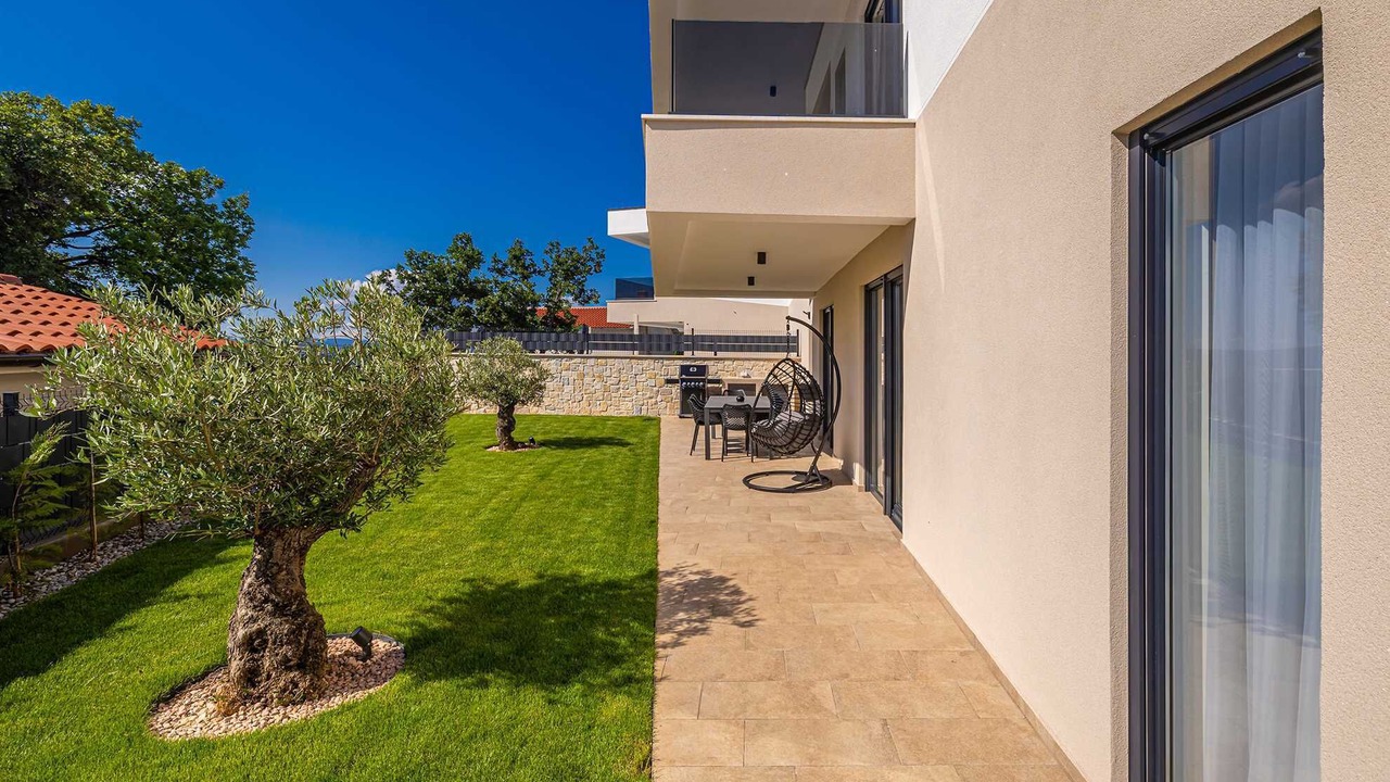 Photo of Patio Balcony in Omisalj