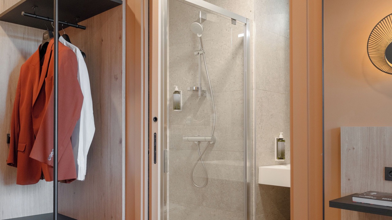 Photo of Bathroom in L'Ile-Saint-Denis