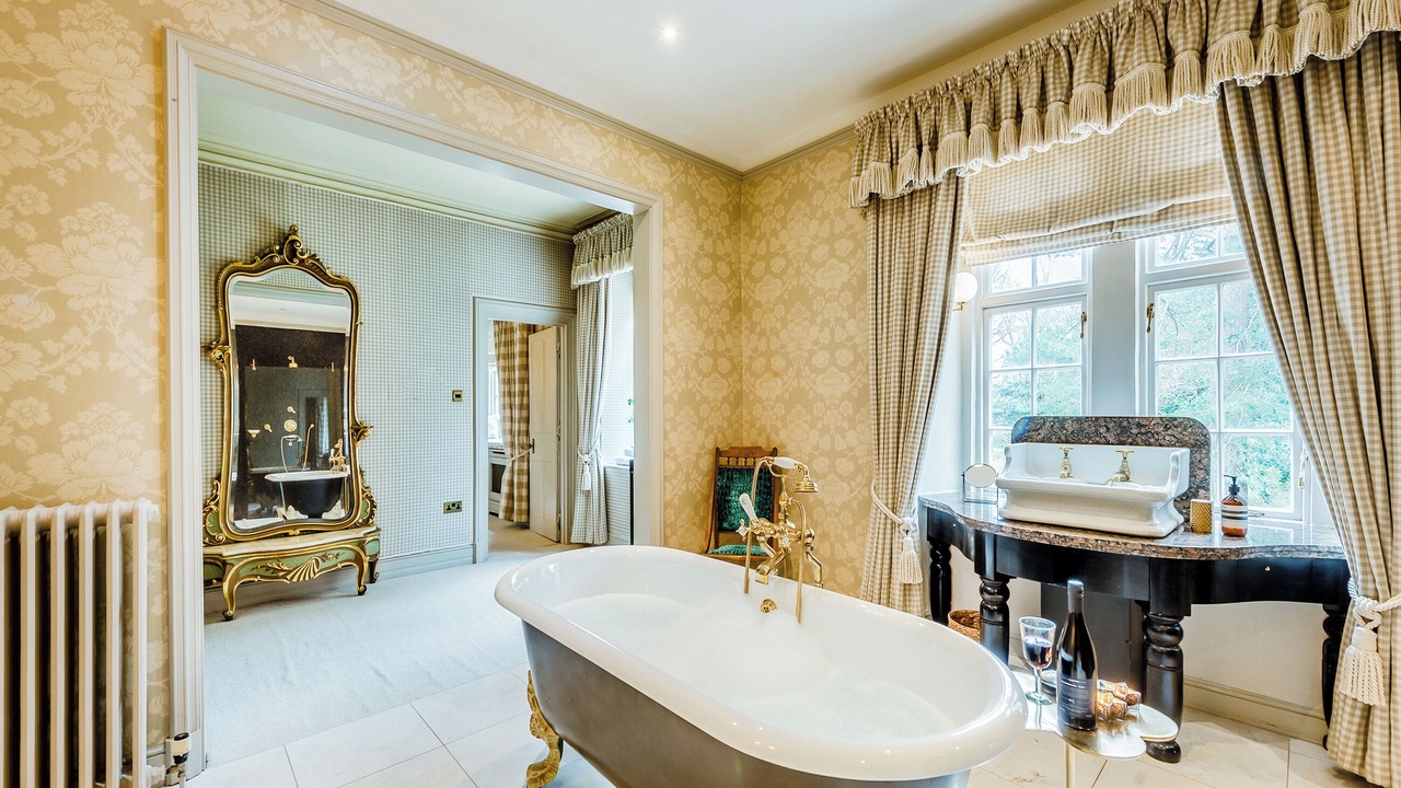 Photo of Bathroom in Llanarth