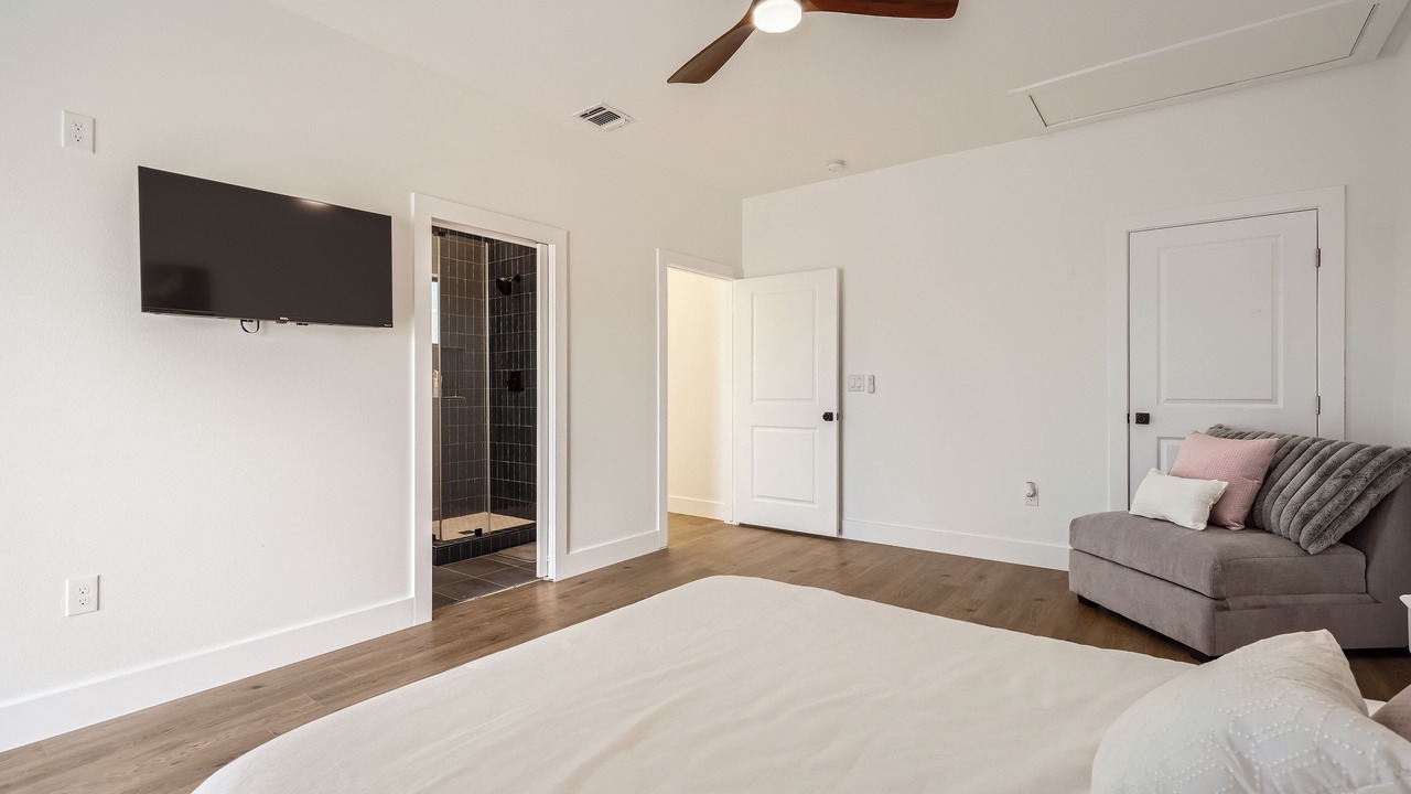 Photo of Bedroom in Denver Heights