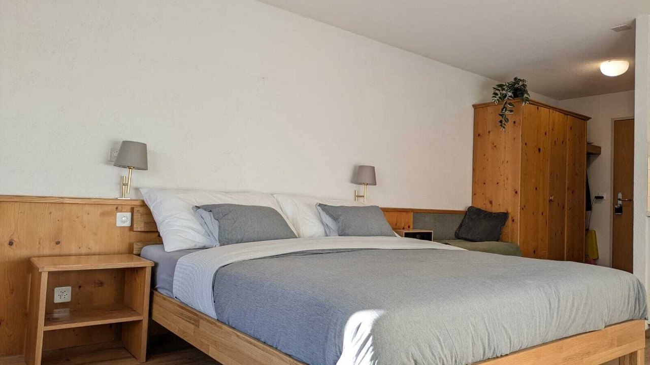 Photo of Bedroom in Aeschi bei Spiez