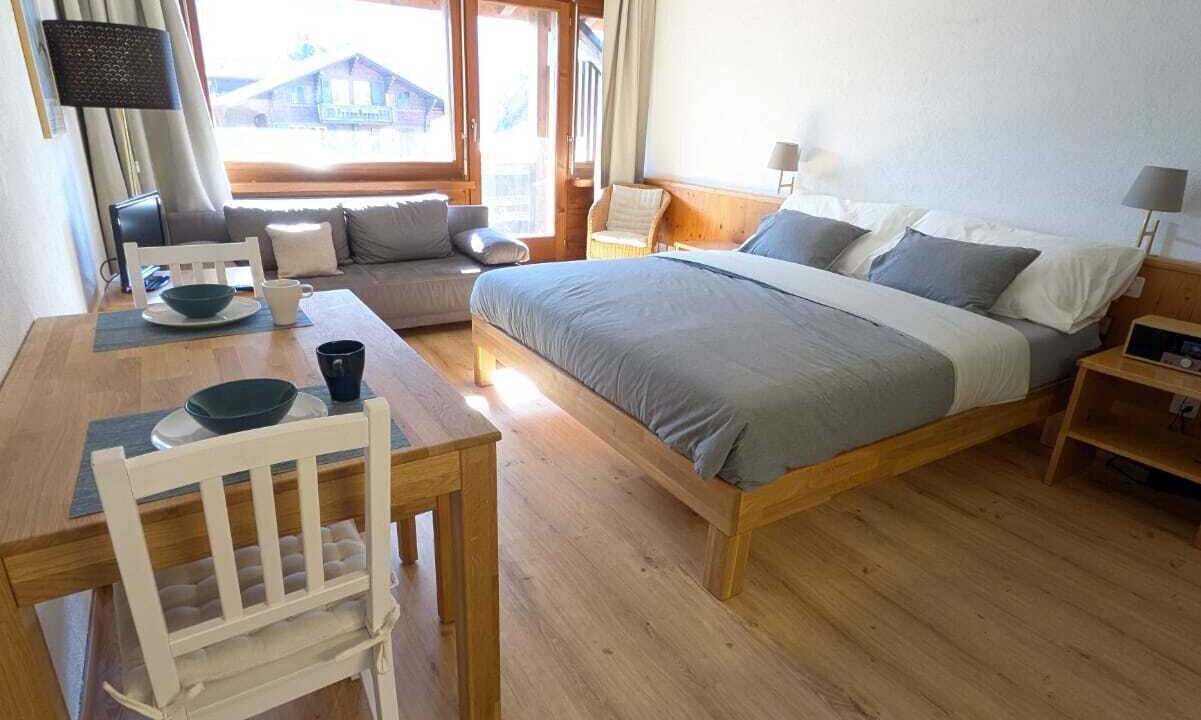 Photo of Bedroom in Aeschi bei Spiez
