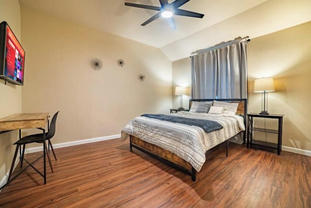 Photo of Bedroom in Parker