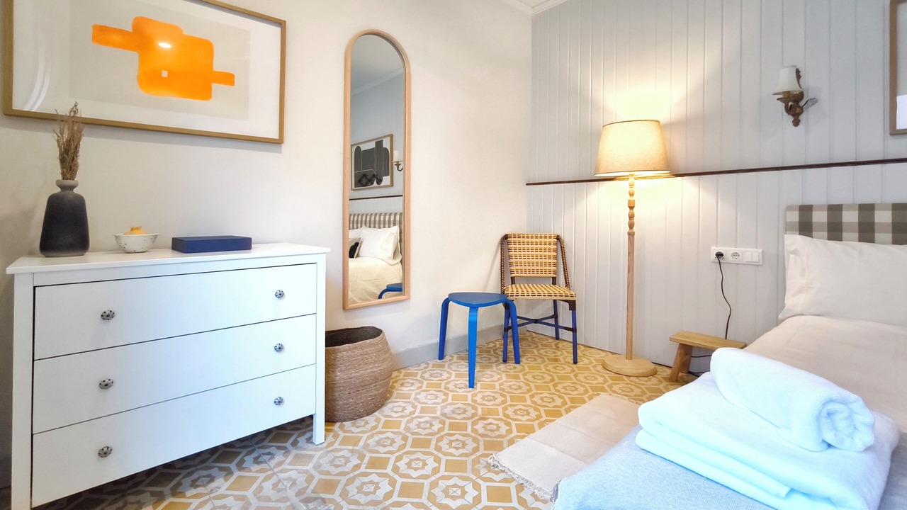 Photo of Bedroom in Campdevanol
