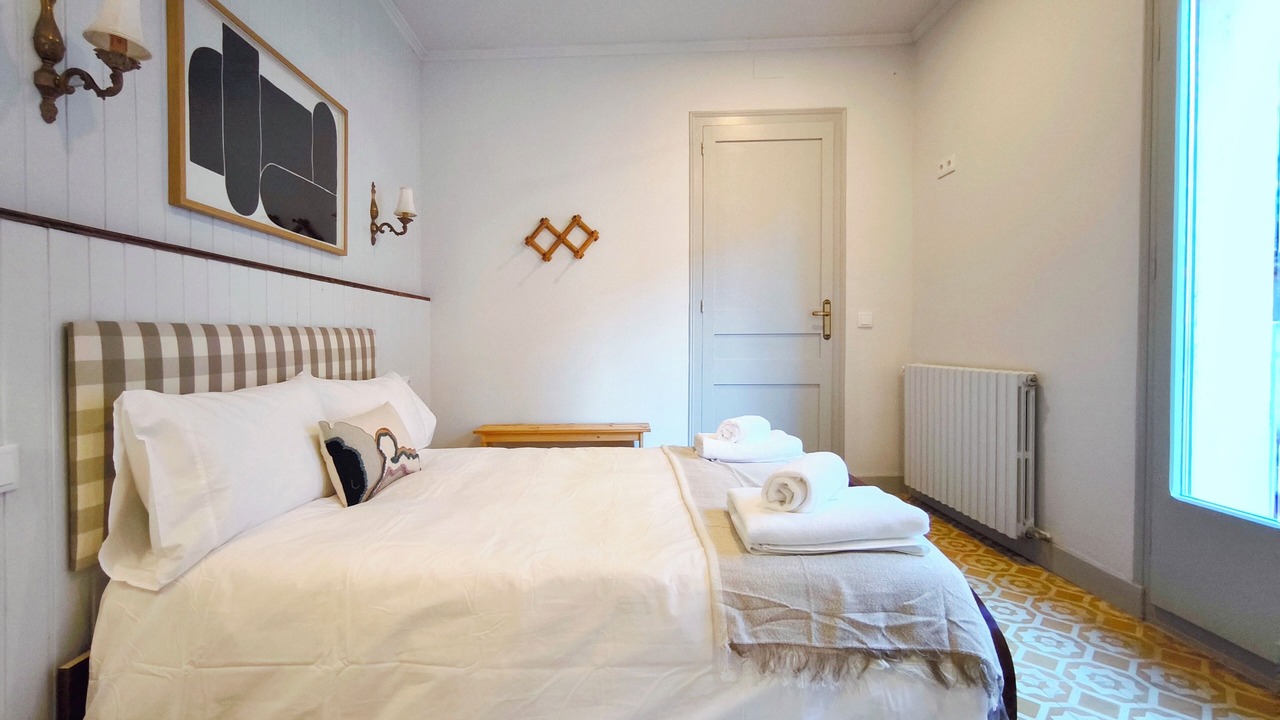 Photo of Bedroom in Campdevanol