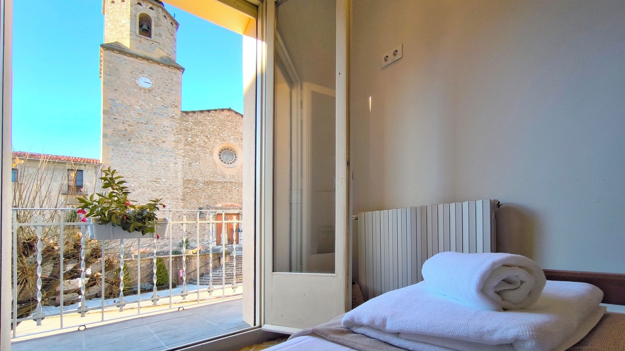 Photo of Bedroom in Campdevanol