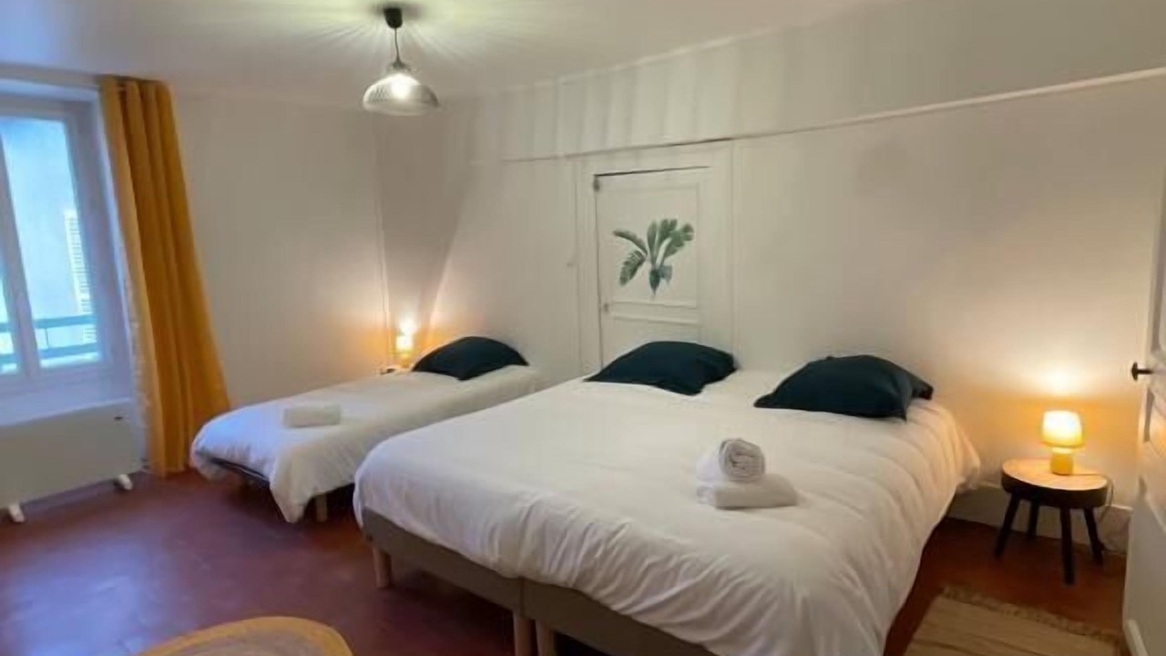 Photo of Bedroom in Avallon