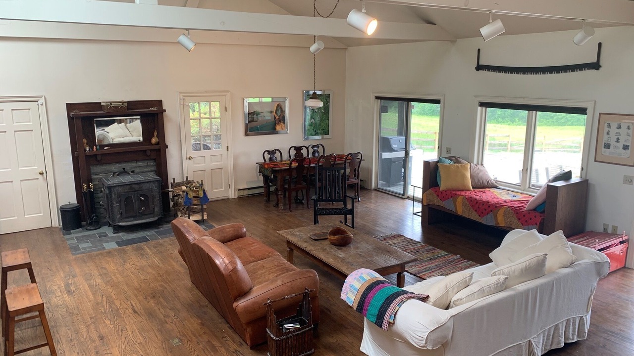 Photo of Livingroom in Chatham