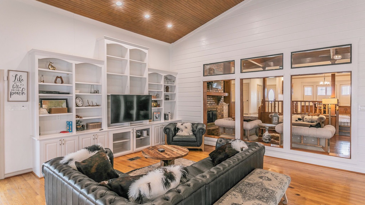 Photo of Livingroom in Alvarado