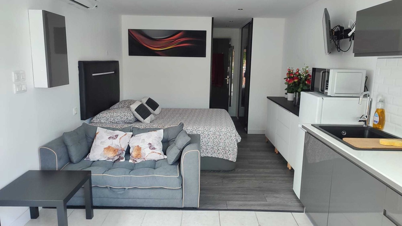 Photo of Bedroom in Naturist Village
