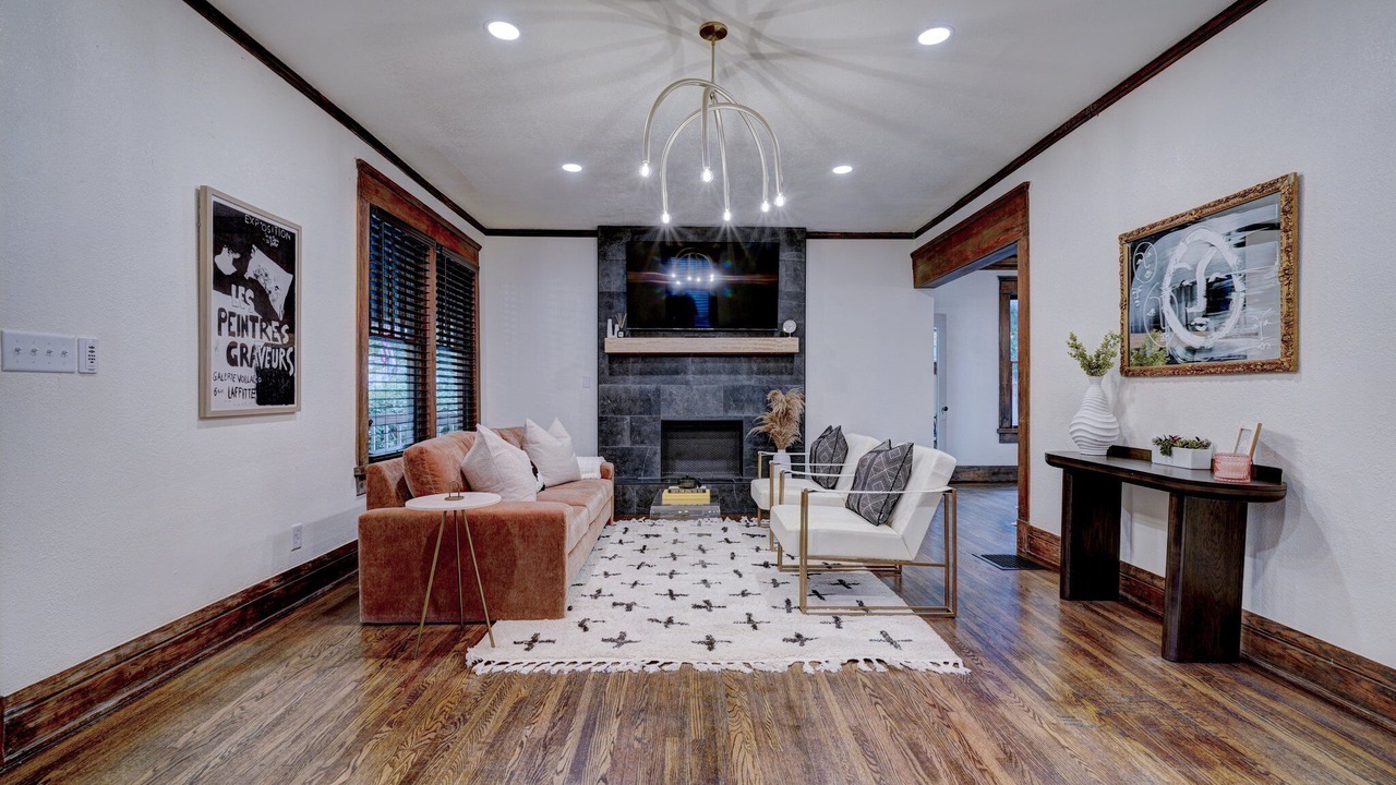 Photo of Livingroom in Downtown Tulsa
