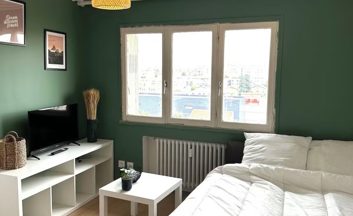 Photo of Bedroom in Cusset