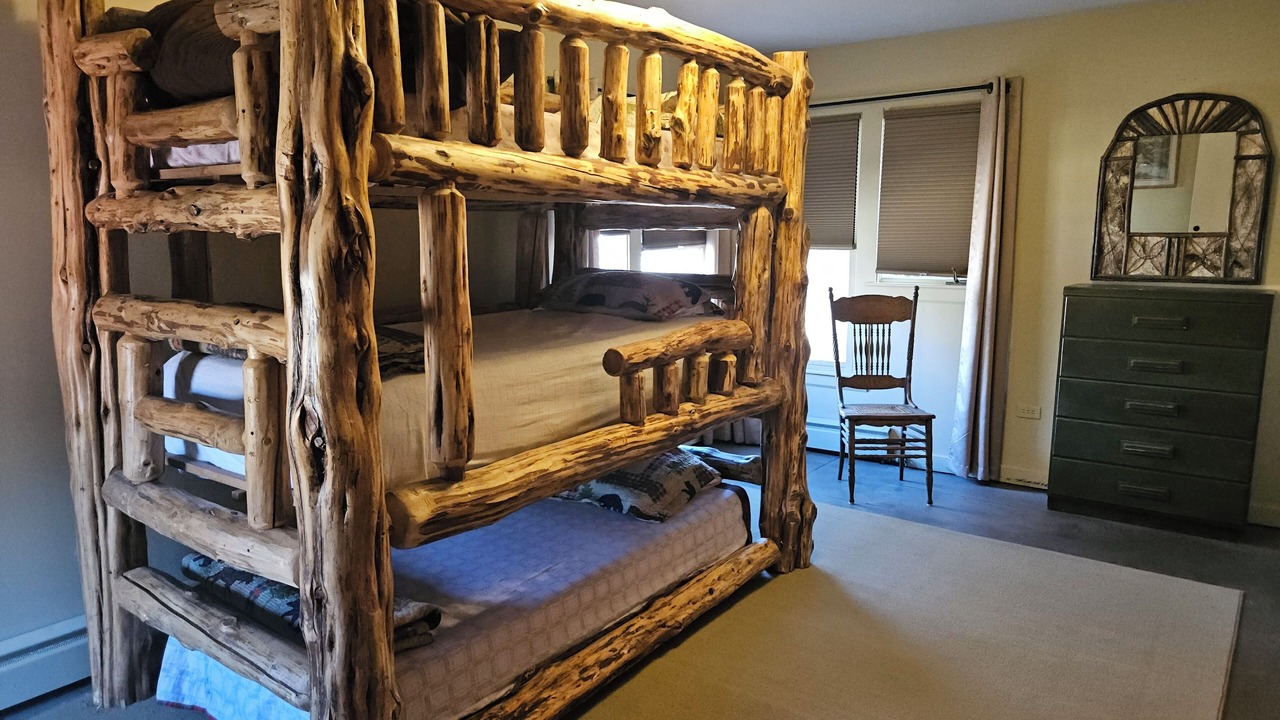 Photo of Bedroom in Warrensburg