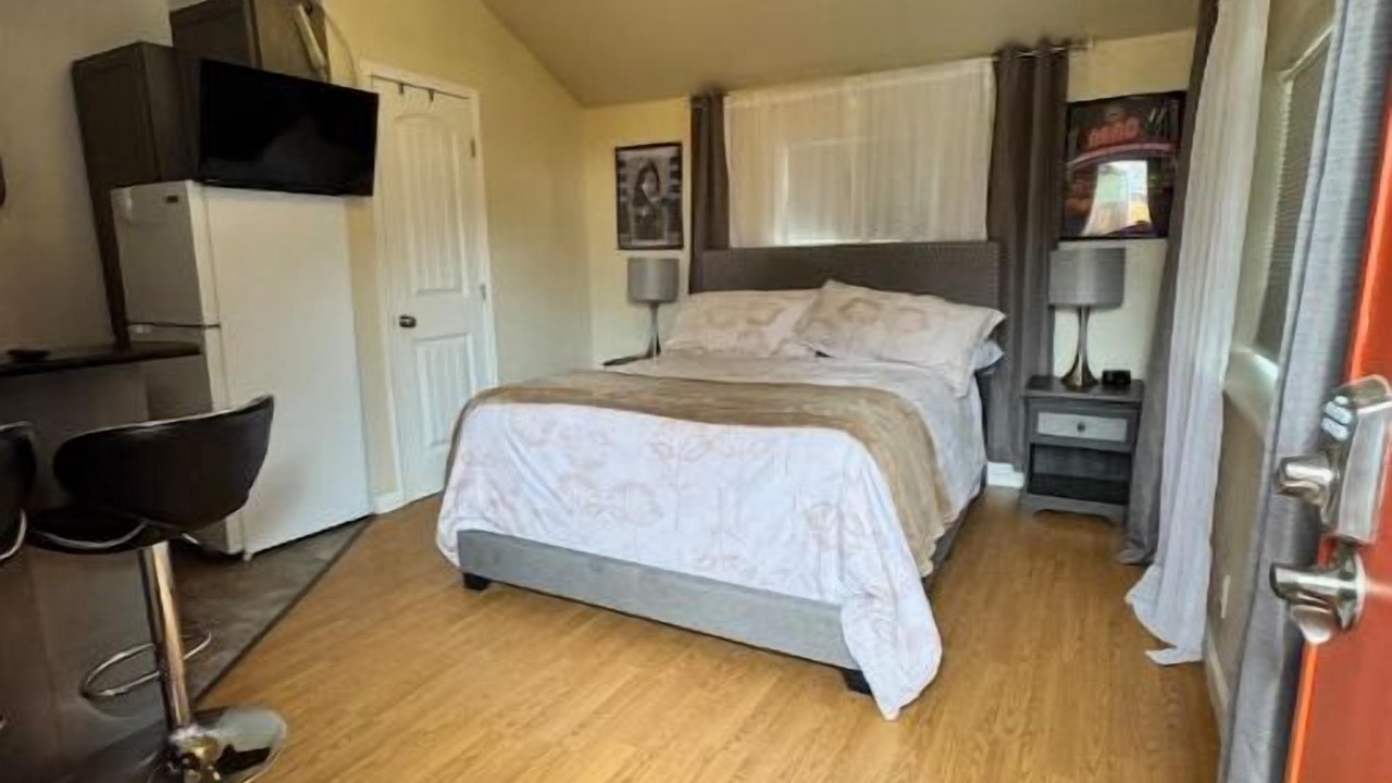 Photo of Bedroom in Downtown Reno