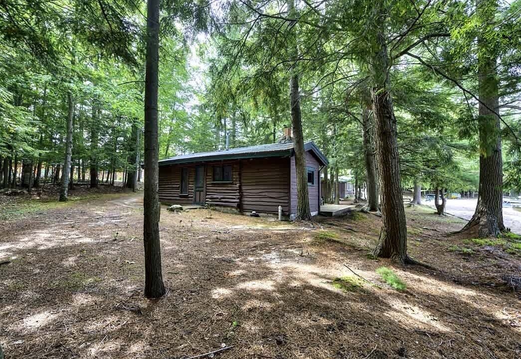 Photo of Outdoor in Levering