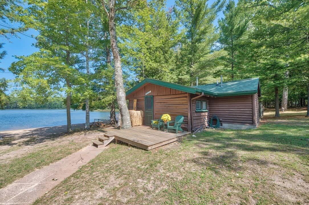 Photo of Outdoor in Levering