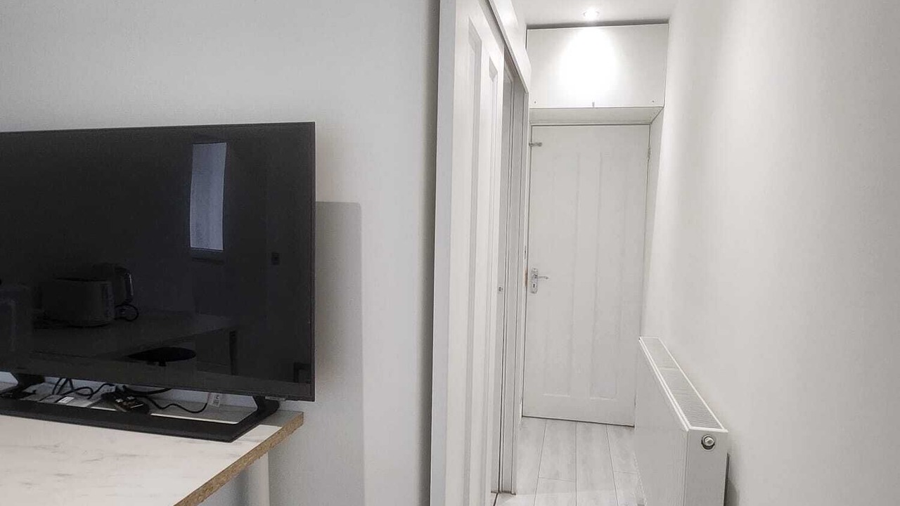 Photo of Others in Cradley