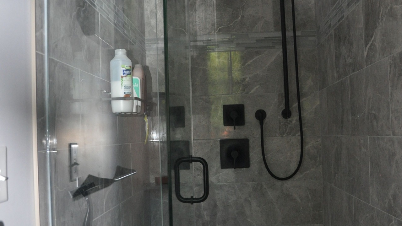 Photo of Bathroom in Union