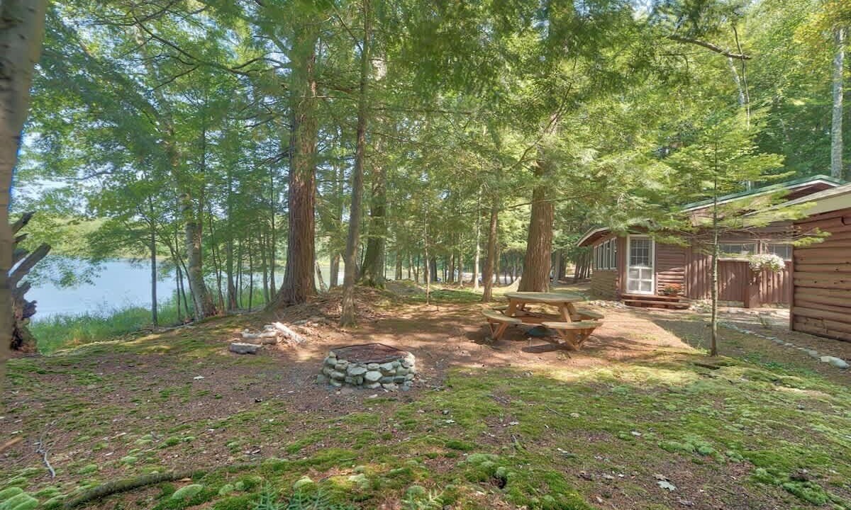 Photo of Outdoor in Levering