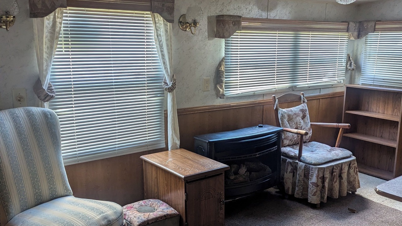 Photo of Livingroom in Harpursville