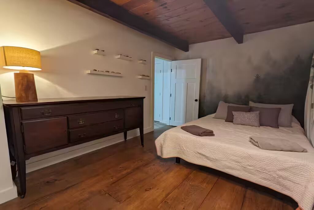 Photo of Bedroom in Hillsboro